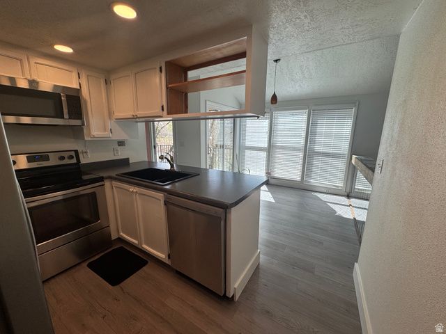 1054 LAMPLIGHTER DR, Logan, UT 84321