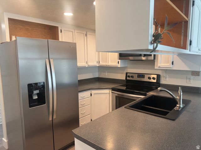 1054 LAMPLIGHTER DR, Logan, UT 84321