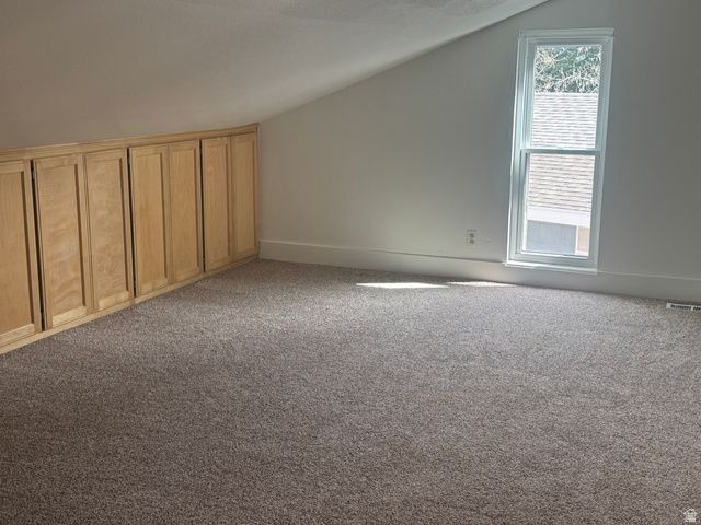 1054 LAMPLIGHTER DR, Logan, UT 84321