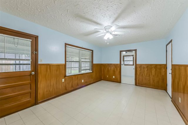 705 Dunwick Lane, Pasadena, TX 77502