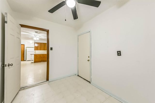 705 Dunwick Lane, Pasadena, TX 77502