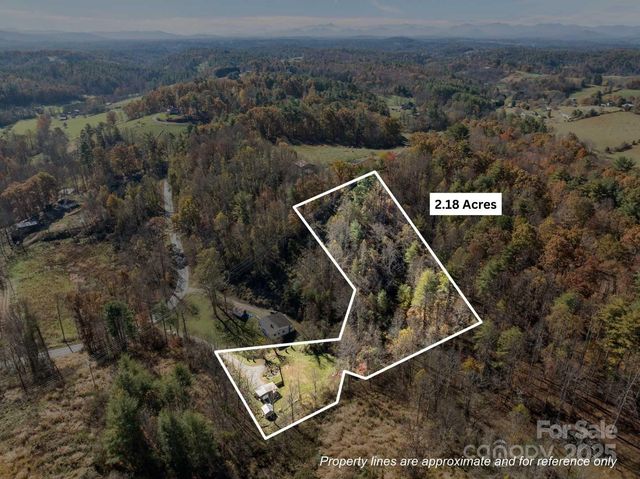 212 Gabriels Creek Road, Mars Hill, NC 28754