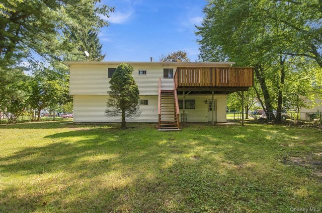 12 Westminister Drive, Middletown, NY 10940