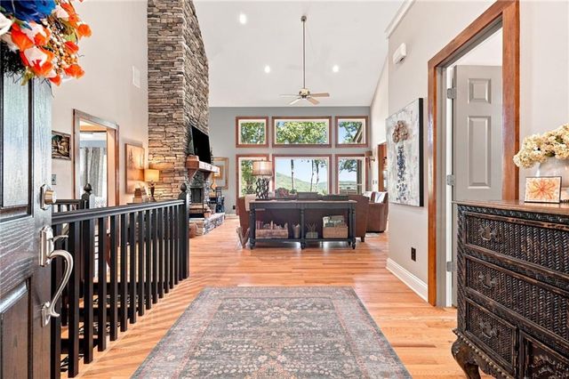 1458 Valley View Drive, Big Canoe, GA 30143