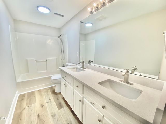 414 W Main Street, Selma, NC 27576