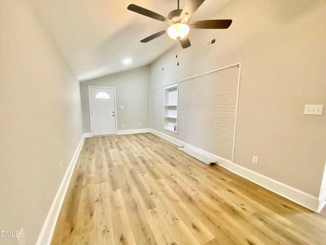 414 W Main Street, Selma, NC 27576