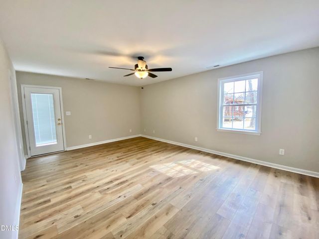 414 W Main Street, Selma, NC 27576