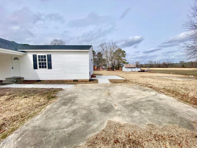 414 W Main Street, Selma, NC 27576