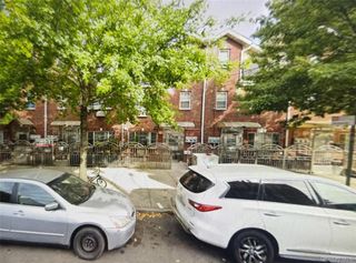 10475 48th Avenue, Corona, NY 11368