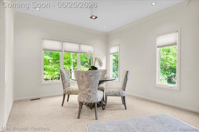 7330 Crackling Creek Circle 4, West Bloomfield Charter Township, MI 48322