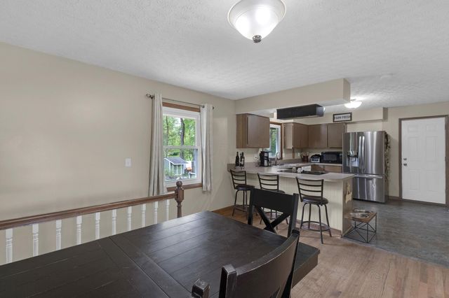 75 Hiawatha Trail, Granville, OH 43023
