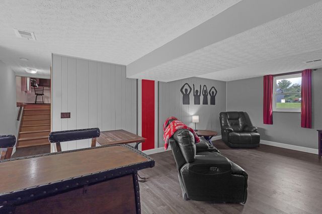 75 Hiawatha Trail, Granville, OH 43023