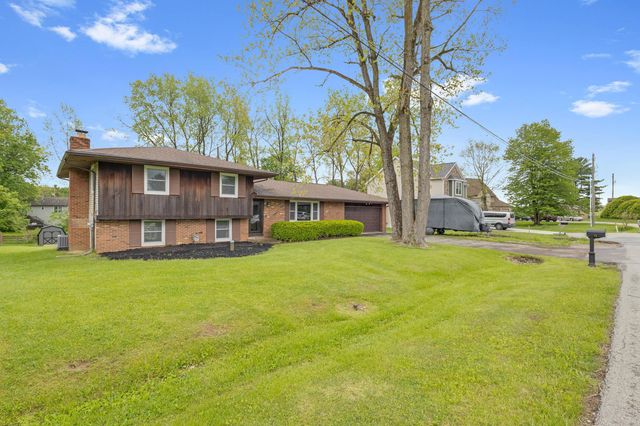75 Hiawatha Trail, Granville, OH 43023