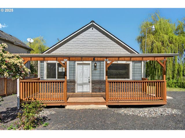 11097 COLVIN Rd, Clatskanie, OR 97016