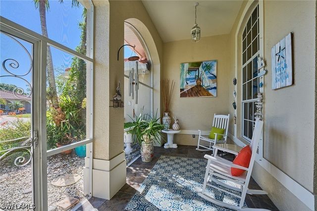 186 Muirfield CIR, Naples, FL 34113