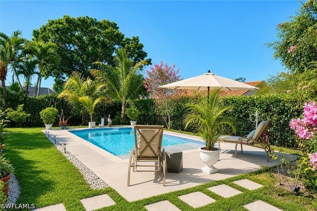 186 Muirfield CIR, Naples, FL 34113