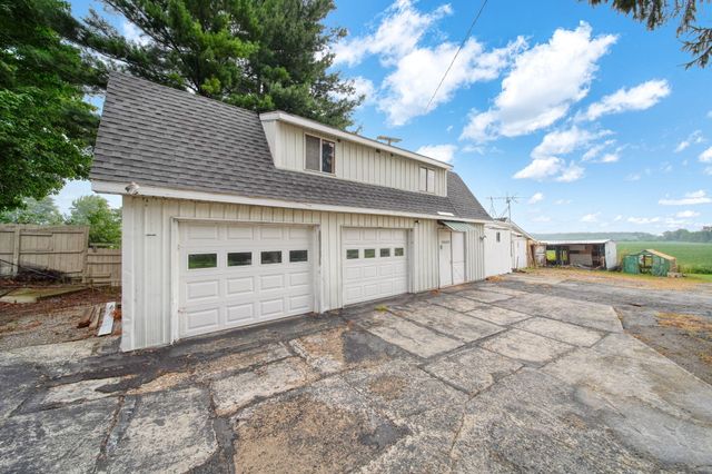 11625 Ridge Highway, Macon Twp, MI 49286