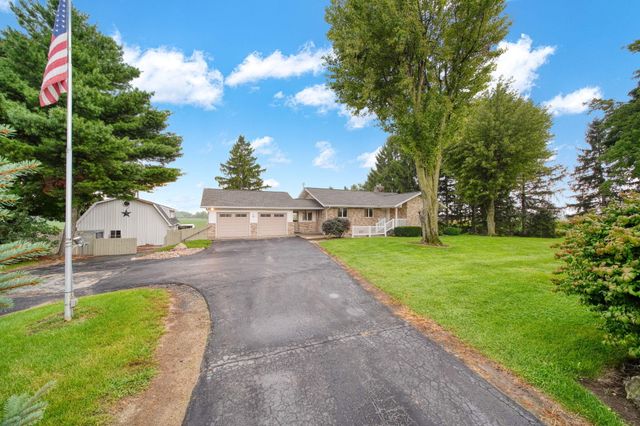 11625 Ridge Highway, Macon Twp, MI 49286