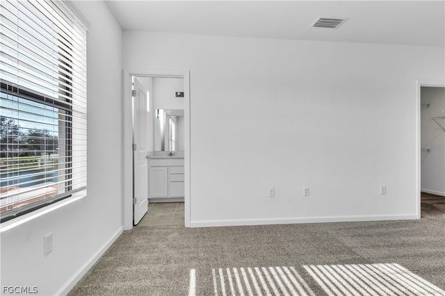 1428 Weeping Willow CT, Cape Coral, FL 33909