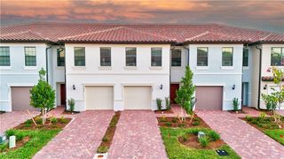1428 Weeping Willow CT, Cape Coral, FL 33909