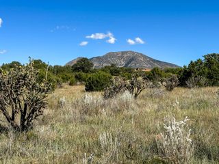 2 Straughan Court, Sandia Park, NM 87047