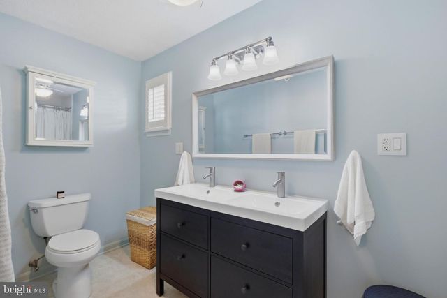 3804 16TH ST, Chesapeake Beach, MD 20732