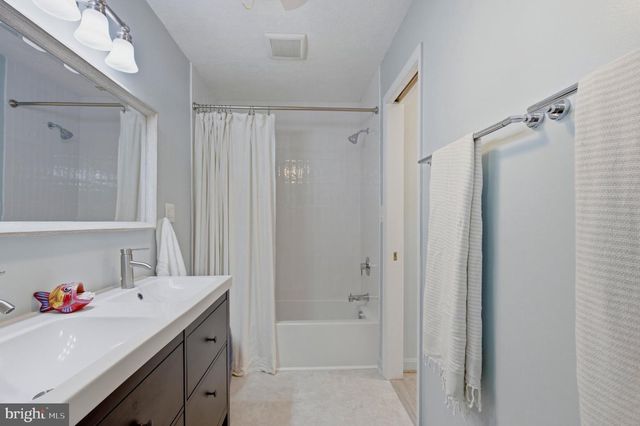 3804 16TH ST, Chesapeake Beach, MD 20732