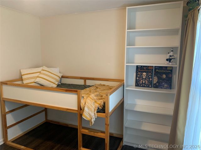 4966 S Newport Avenue, Tulsa, OK 74105