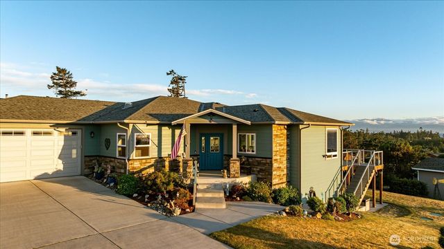 2591 El Mar Street, Coupeville, WA 98239