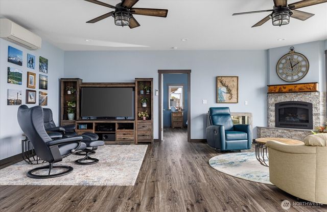 2591 El Mar Street, Coupeville, WA 98239