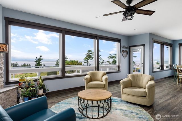 2591 El Mar Street, Coupeville, WA 98239