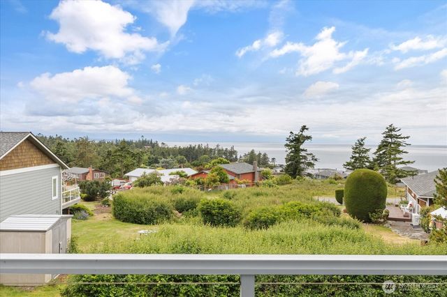 2591 El Mar Street, Coupeville, WA 98239