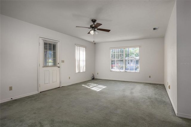 8573 NW 37TH TERRACE, Gainesville, FL 32653