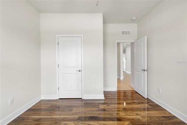 7915 GREENWAY AVENUE, Wesley Chapel, FL 33544