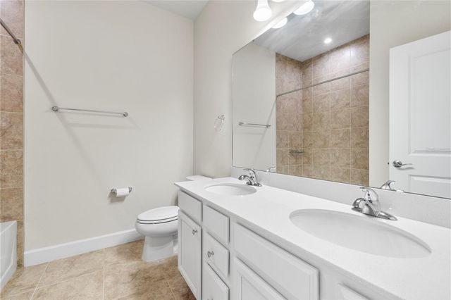 7915 GREENWAY AVENUE, Wesley Chapel, FL 33544