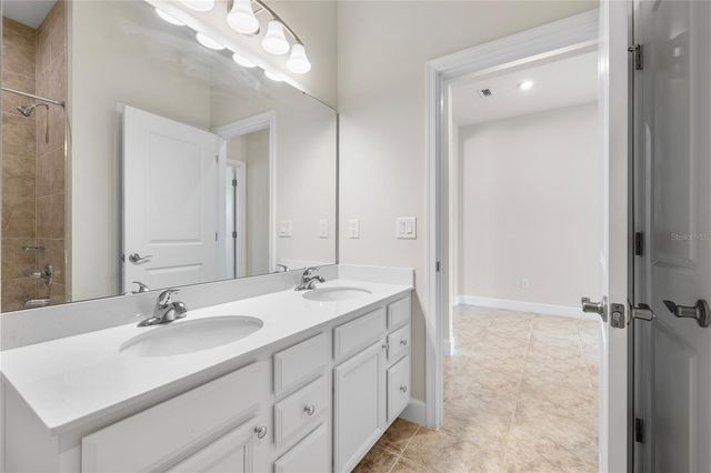 7915 GREENWAY AVENUE, Wesley Chapel, FL 33544