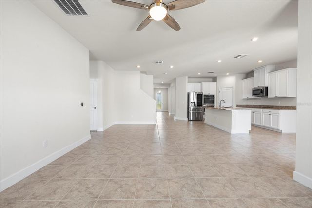 7915 GREENWAY AVENUE, Wesley Chapel, FL 33544