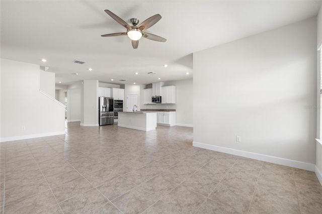 7915 GREENWAY AVENUE, Wesley Chapel, FL 33544