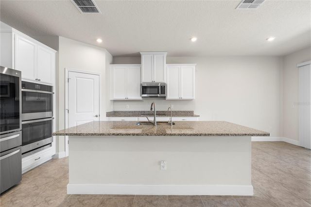 7915 GREENWAY AVENUE, Wesley Chapel, FL 33544