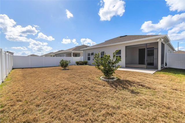 7915 GREENWAY AVENUE, Wesley Chapel, FL 33544