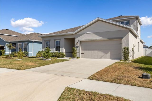 7915 GREENWAY AVENUE, Wesley Chapel, FL 33544