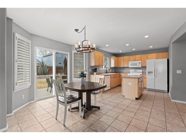 653 Fairhaven St, Castle Rock, CO 80104