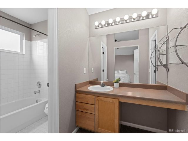 653 Fairhaven St, Castle Rock, CO 80104