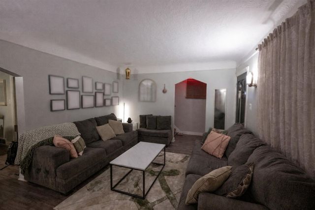 5700 Appoline Street, Dearborn, MI 48126