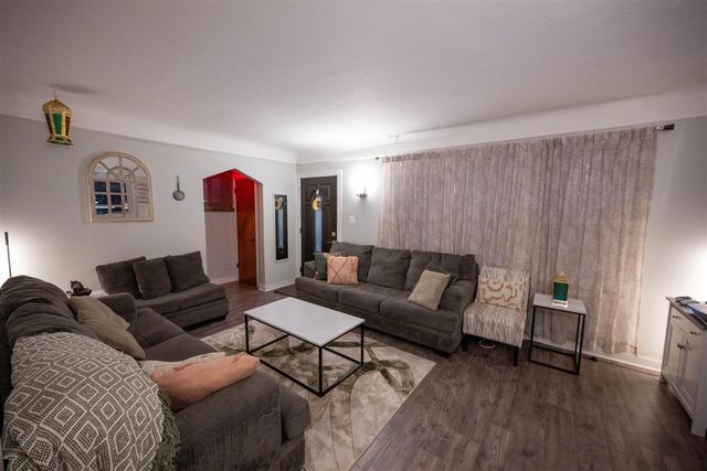 5700 Appoline Street, Dearborn, MI 48126