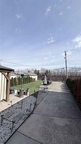 5700 Appoline Street, Dearborn, MI 48126