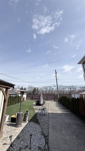 5700 Appoline Street, Dearborn, MI 48126