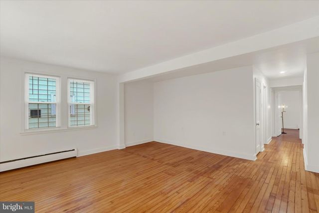 1394 LANCASTER AVE, York, PA 17403