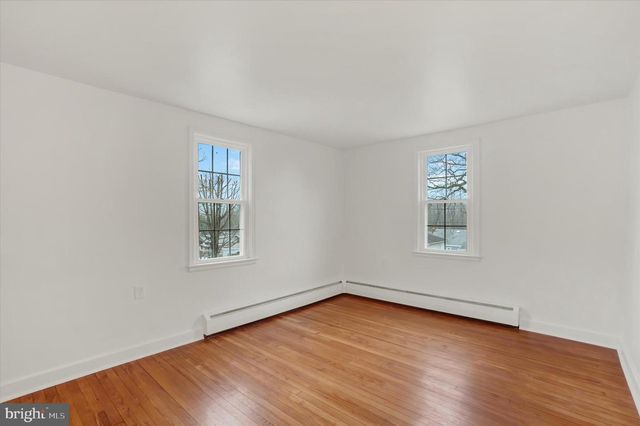 1394 LANCASTER AVE, York, PA 17403