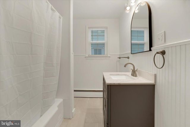 1394 LANCASTER AVE, York, PA 17403